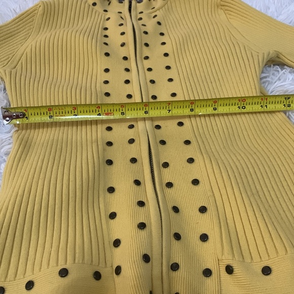 ❌SOLD❌🟡Sweater - Ribbed & studded high-collar / Size M / NEW! No tags / Comfy - Picture 12 of 13